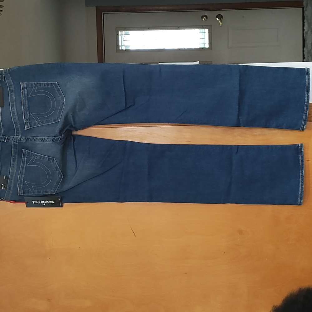Jean's - Picture 2 of 3